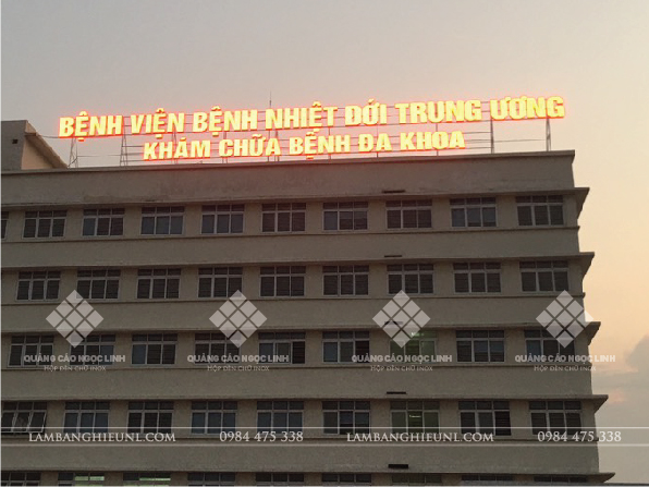 Biển quảng cáo tòa nhà trung cư